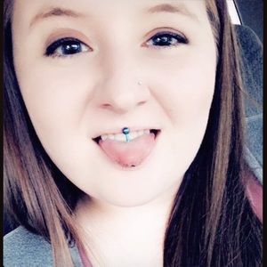 Meet your Posher, Alycia